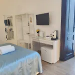 Le Tre B Naples