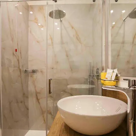 Le Tre B 4* ナポリ