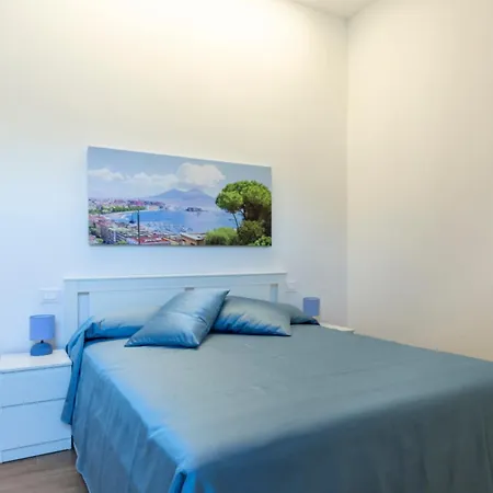 Le Tre B نابولي